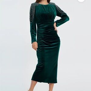 Irena Velvet green Dress